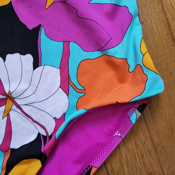 Trina Turk Gemini Plunge Maillot Swimsuit - 12 - NWT - Picture 7 of 10